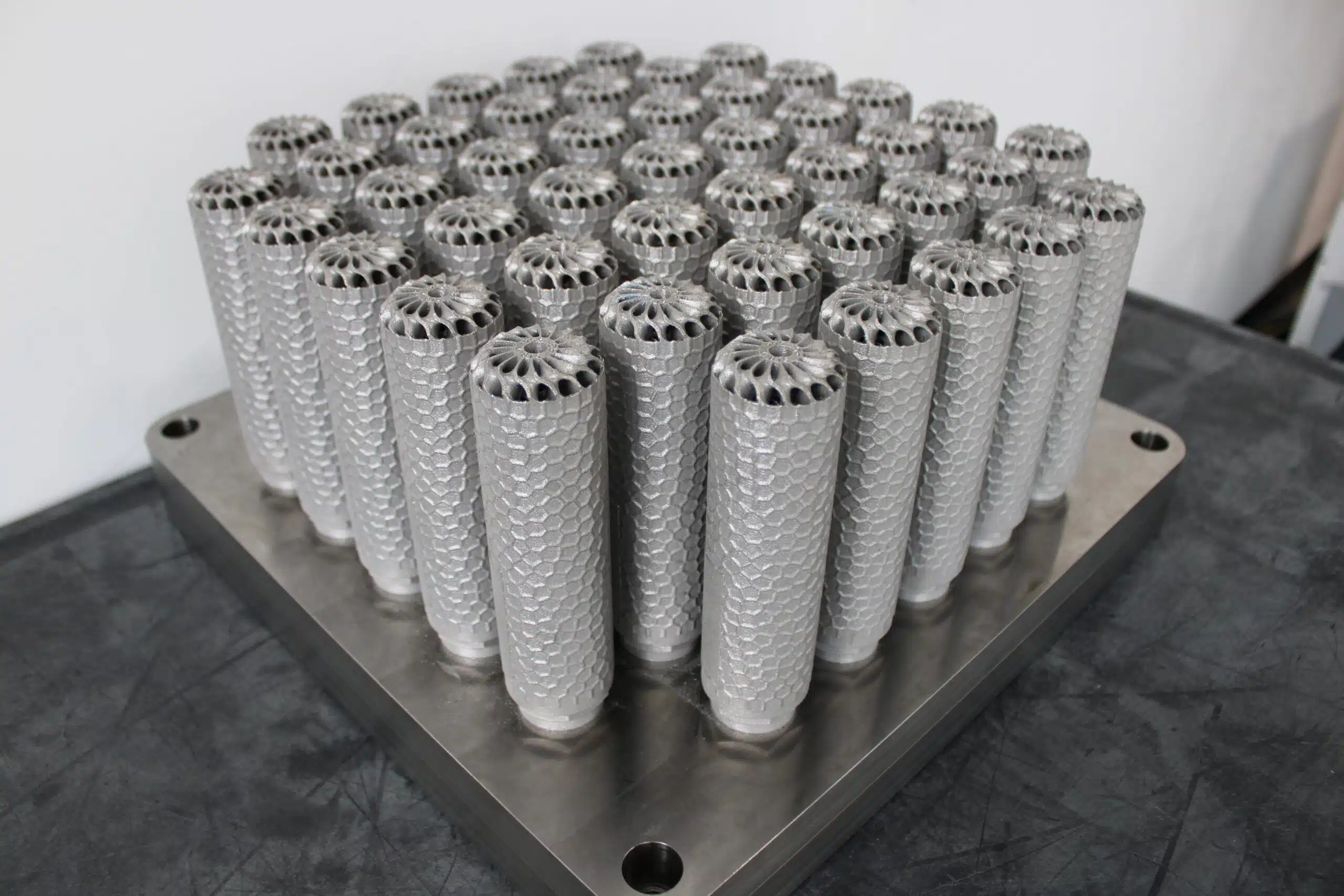 High-precision DMLS printed aerospace turbine component